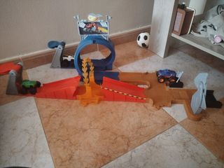 Pista price Blade y los Monster machines