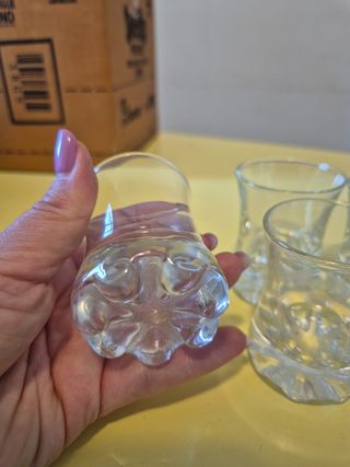 11 Bicchierini da liquore in vetro