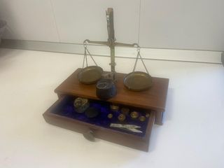 Balanza romana de madera!