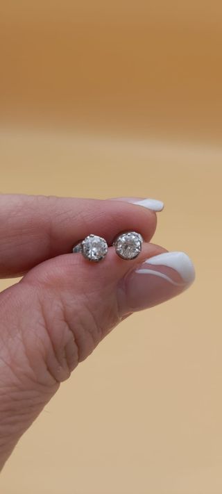 Pendientes oro 18kt con brillantes.