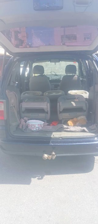 Ford Galaxy 2004