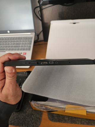 AIRIS OnePAD 970 -Tablet negra