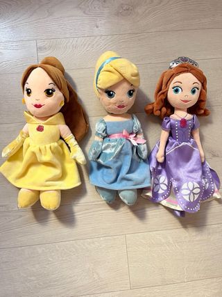 Muñecas Disney bebé: Bella, Cenicienta, Sofía