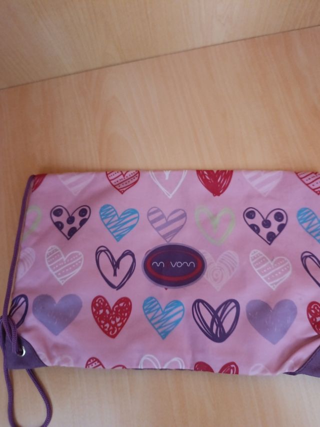Mochila infantil corazones