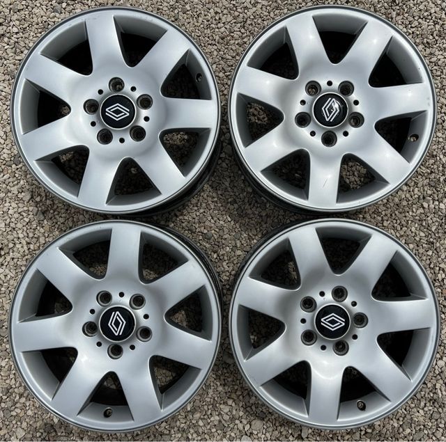 Llantas Renault Traffic R. 16 5x120 Vivaro P