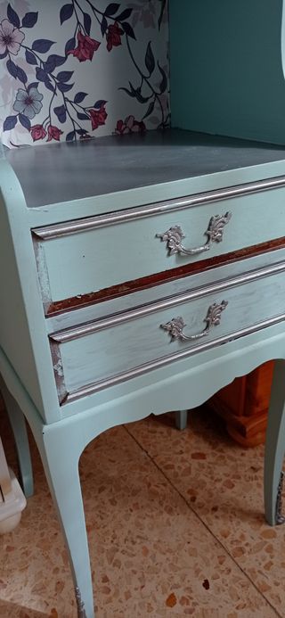 Mueble auxiliar Semi Restaurado