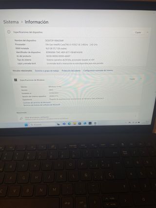 Portátil Dell Vostro 3520