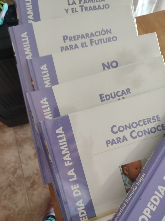 Enciclopedia familiar 10 libros