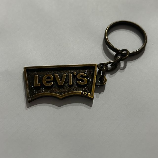 Llavero Levis