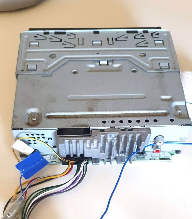 AUTORRADIO-CD Pioneer DEH-S100UB