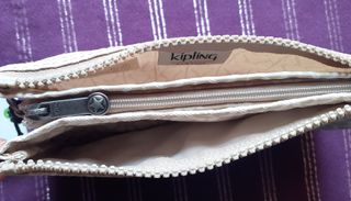 Cartera Kipling.