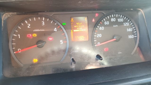 NISSAN NT400 2018 DOBLE CABINA BASCULANTE