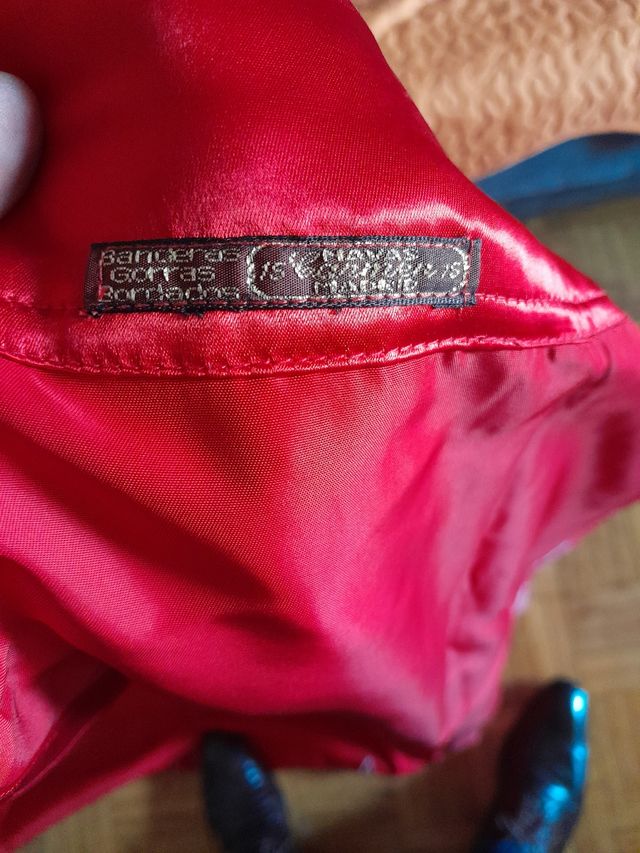 Se vende bandera de la Comunidad de Madrid 🇪🇸