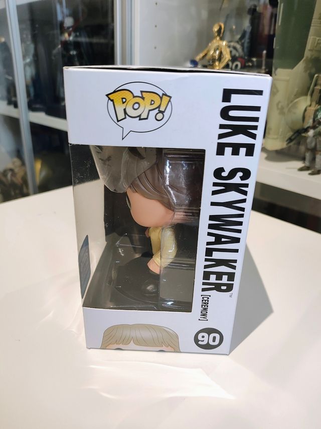 LUKE SKYWALKER EXCLUSIVE FUNKO POP