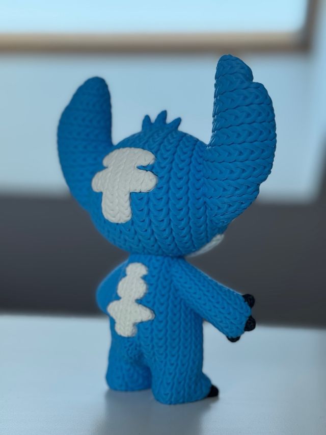 Figura Stich 18cm simulando crochet