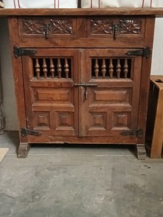 Mueble castellano 