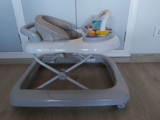 Andador bebé Tacata