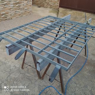 Herrero, rejas, puertas, arquetas