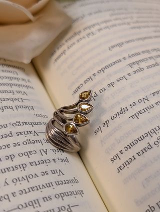 Anillo zafiros naturales