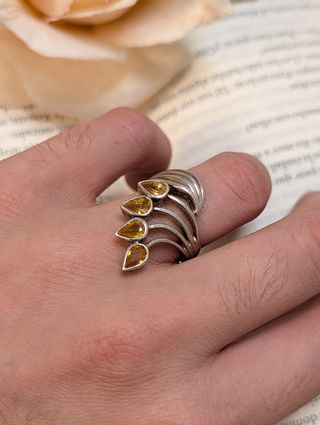 Anillo zafiros naturales