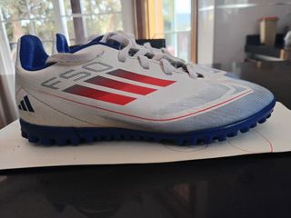 Botas de fútbol multitacos ADIDAS