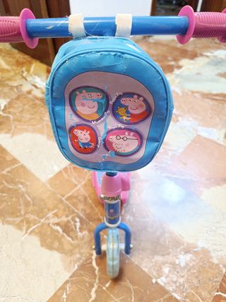 Patinete Peppa Pig infantil, 3 ruedas.