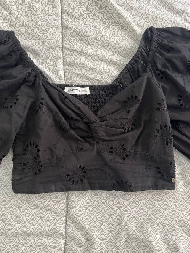 Blusa negra brownie
