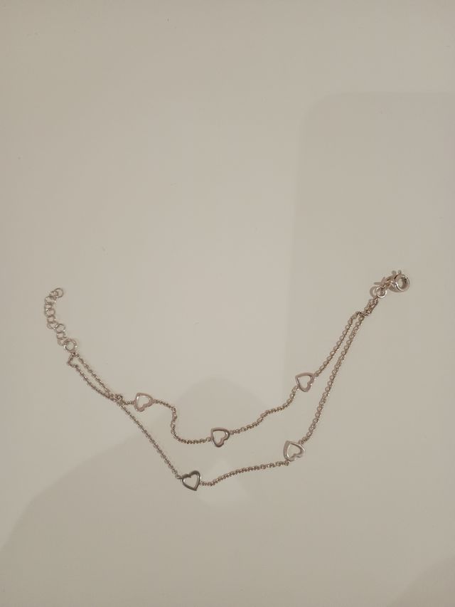 Pulsera de corazones