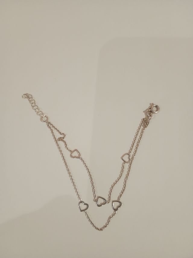 Pulsera de corazones