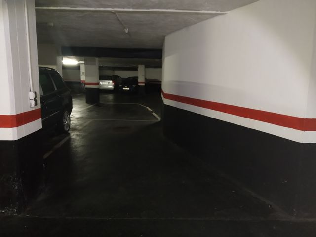 Garaje en alquiler Deusto