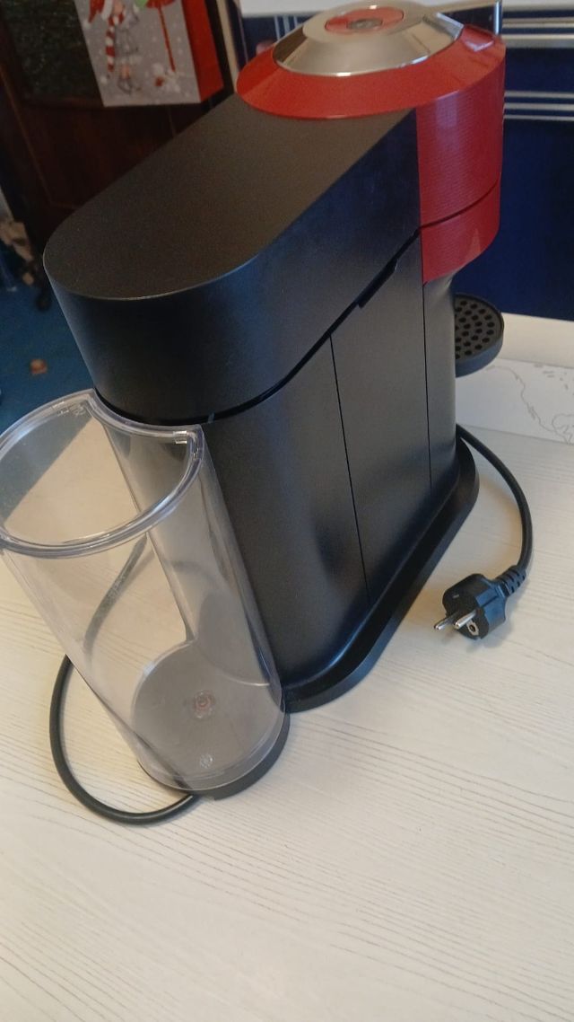 Cafetera Nespresso Vertuo Next