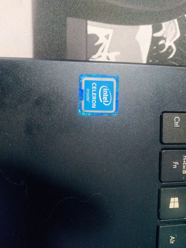 Portátil Asus E410MA