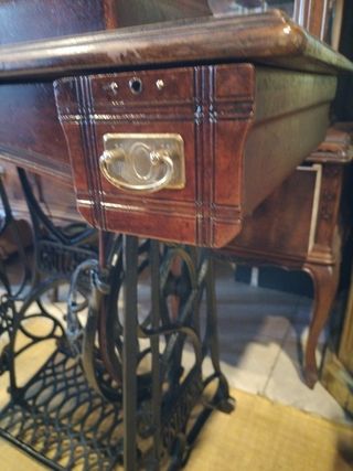 ANTIGUO MUEBLE RADIO / TOCADISCOS / MAGNETIFONO