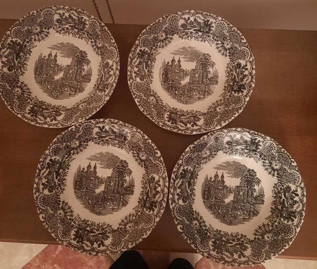 4 Platos Pickmans Cartuja de Sevilla - Porcelana,