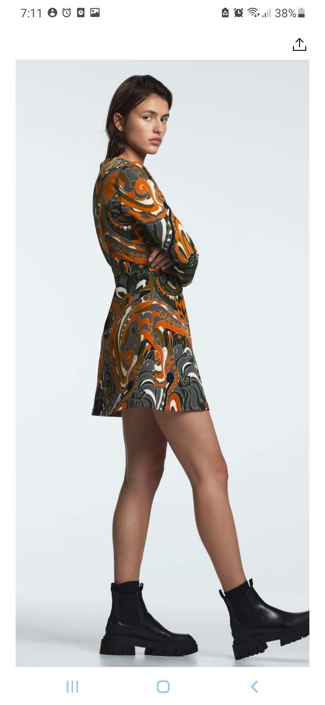 Vestido estampado Zara