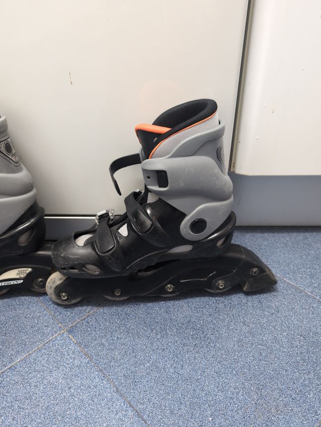 Patines en línea de la talla 38.