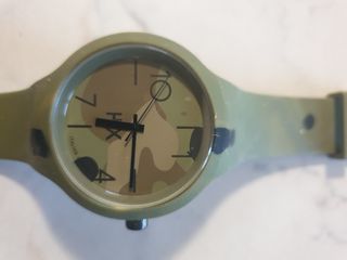 Orologio H2X verde militare Batteria da sostituire