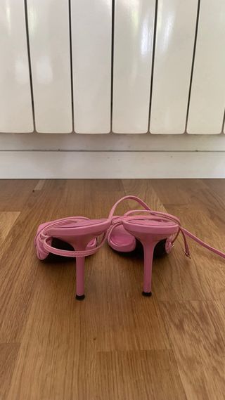 Sandalias tacón rosa ZARA -39