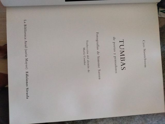 Libro Tumbas de Cees Nooteboom