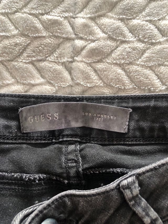 Pantalon Vaquero Guess Push up(Mujer)