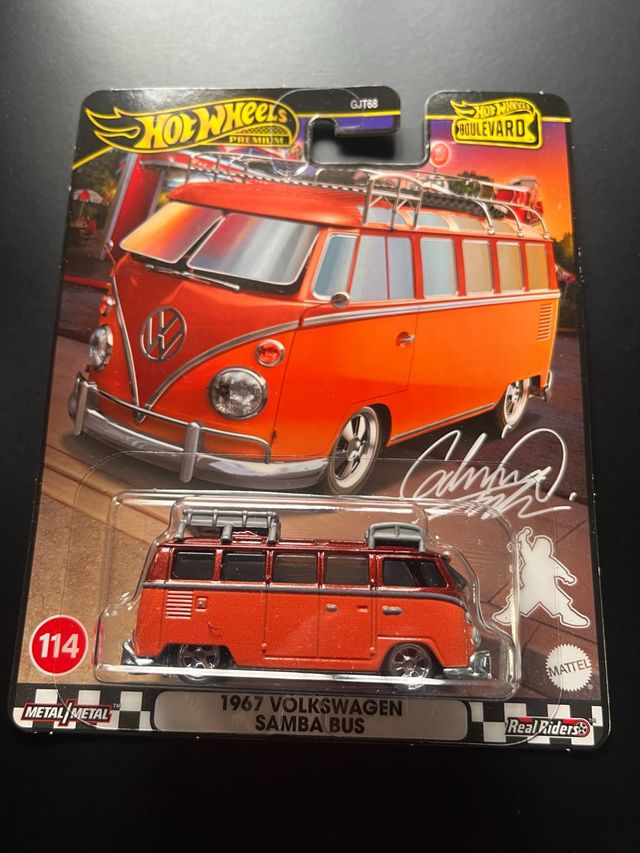 Hot Wheels 1967 Volkswagen Samba Bus - Premium 
