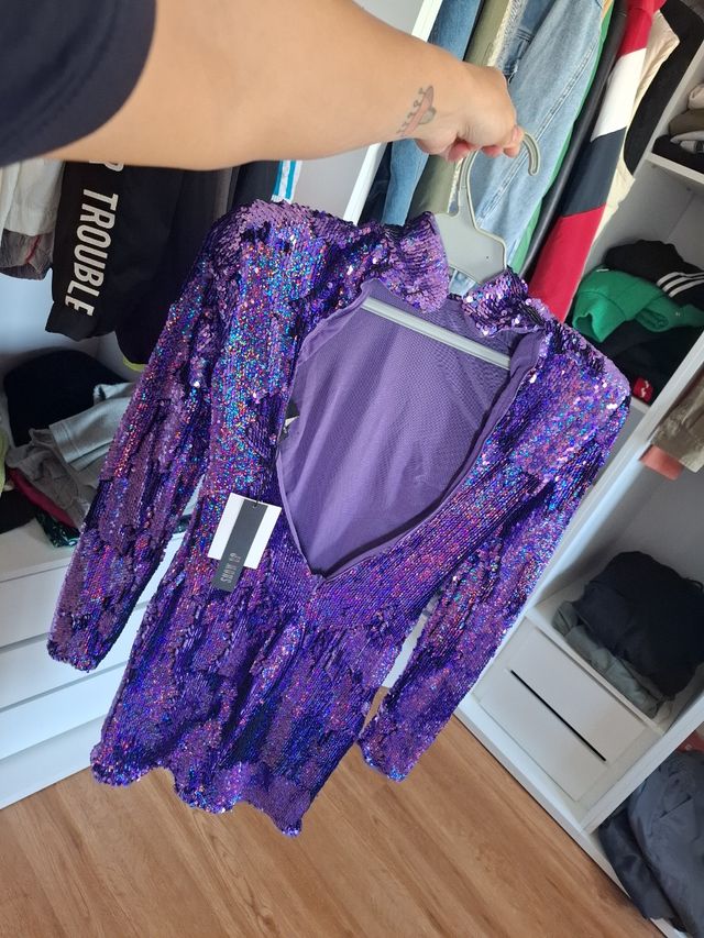Vestido lentejuelas morado