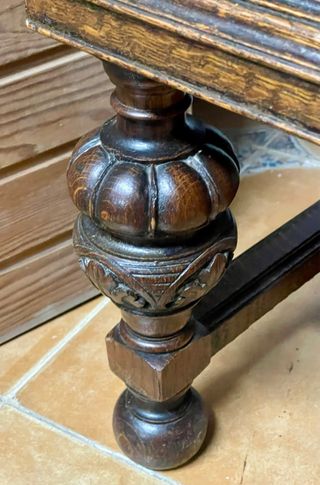 APARADOR ANTIGUO DE CASTAÑO