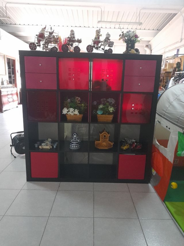 kallax 4x4 maron oscuro