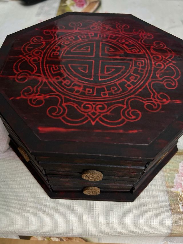 Caja Miraculous Ladybug