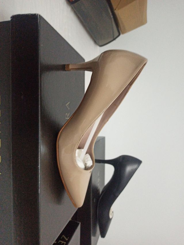 Tacones Zendra Basic - Beige y Rojo