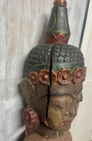 ANTIGUO BUSTO DE BUDA