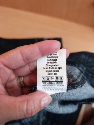 Jeans Mujer - Negro/Azul. Colombiano.