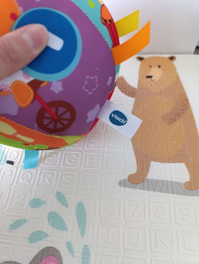 Pelota sensorial bebé VTech