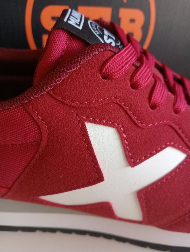 Zapatillas Munich talla 42 hombre nuevas